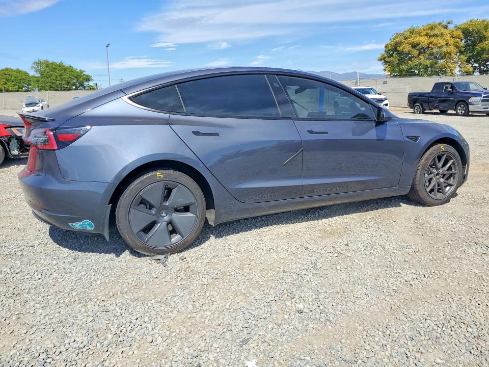 Продажа на аукционе авто 2023 Tesla Model 3, vin: 5YJ3E1EA2PF572592, номер лота: 50860806