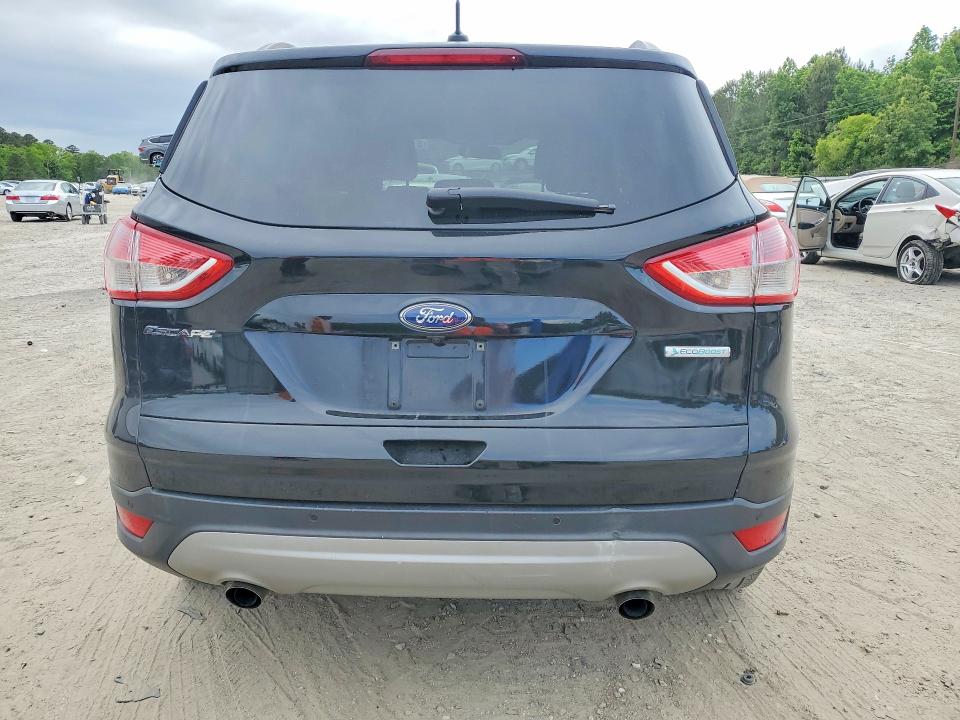 51033156 :رقم المزاد ، 1FMCU0GX1GUB45910 vin ، 2016 Ford Escape مزاد بيع