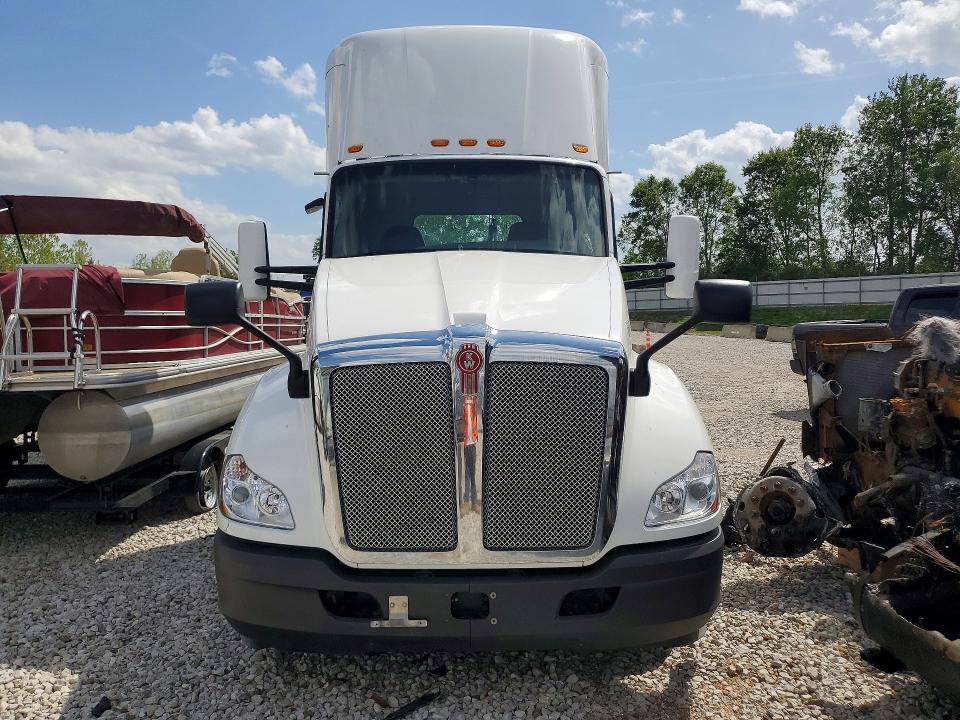 Продажа на аукционе авто 2019 Kenworth Construction, vin: 1XKYA48X9KJ297036, номер лота: 50616546