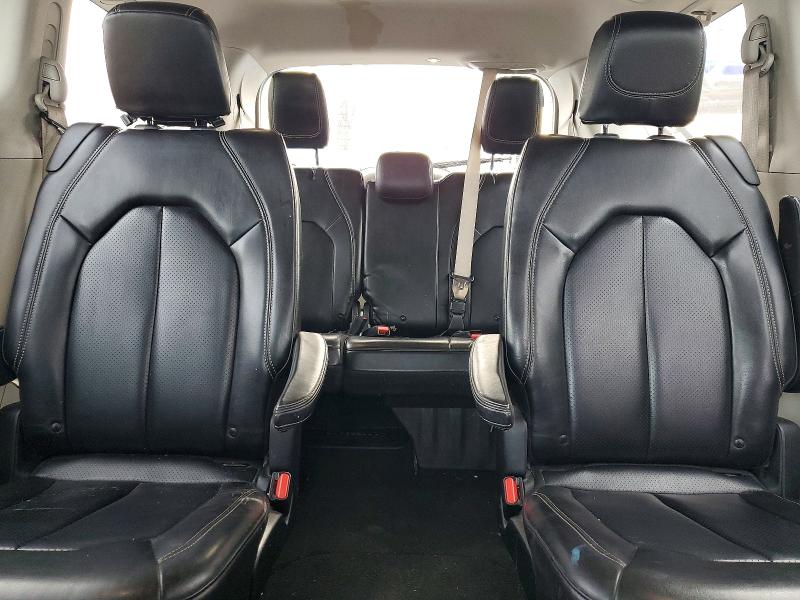 50129546 :رقم المزاد ، 2C4RC1DG6LR148966 vin ، 2020 Chrysler Voyager مزاد بيع