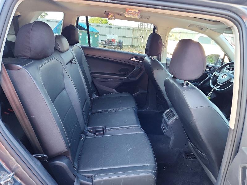 Продажа на аукционе авто 2020 Volkswagen Tiguan, vin: 3VV3B7AX2LM062921, номер лота: 51727446