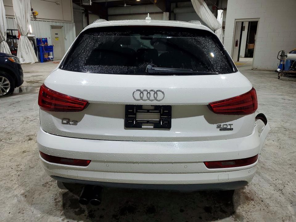 Продажа на аукционе авто 2018 Audi Q3, vin: WA1JCCFS0JR023601, номер лота: 48416566