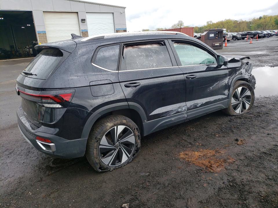 Продажа на аукционе авто 2026 Volkswagen Taos, vin: 3VVUC7B20TM001409, номер лота: 51803156