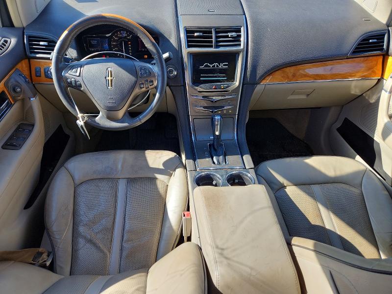 49022396 :رقم المزاد ، 2LMDJ6JK7FBL26709 vin ، 2015 Lincoln Townhouse Mkx مزاد بيع