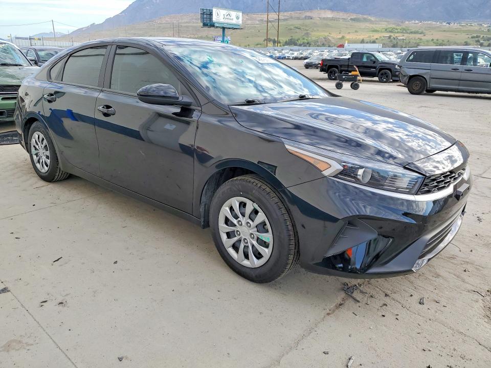 48978686 :رقم المزاد ، 3KPF24AD3RE820591 vin ، 2024 Kia Forte مزاد بيع
