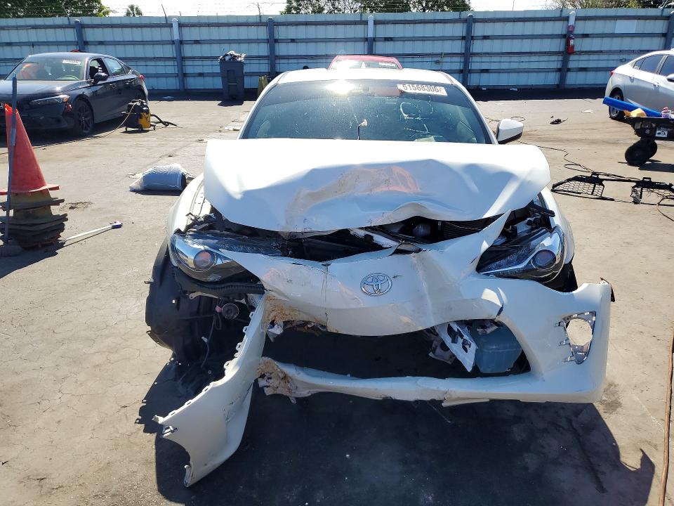 Продаж на аукціоні авто 2017 Toyota 86, vin: JF1ZNAA14H8711435, номер лоту: 51568306