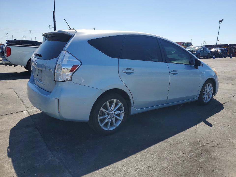 Продажа на аукционе авто 2013 Toyota Prius V, vin: JTDZN3EUXD3191114, номер лота: 50188886