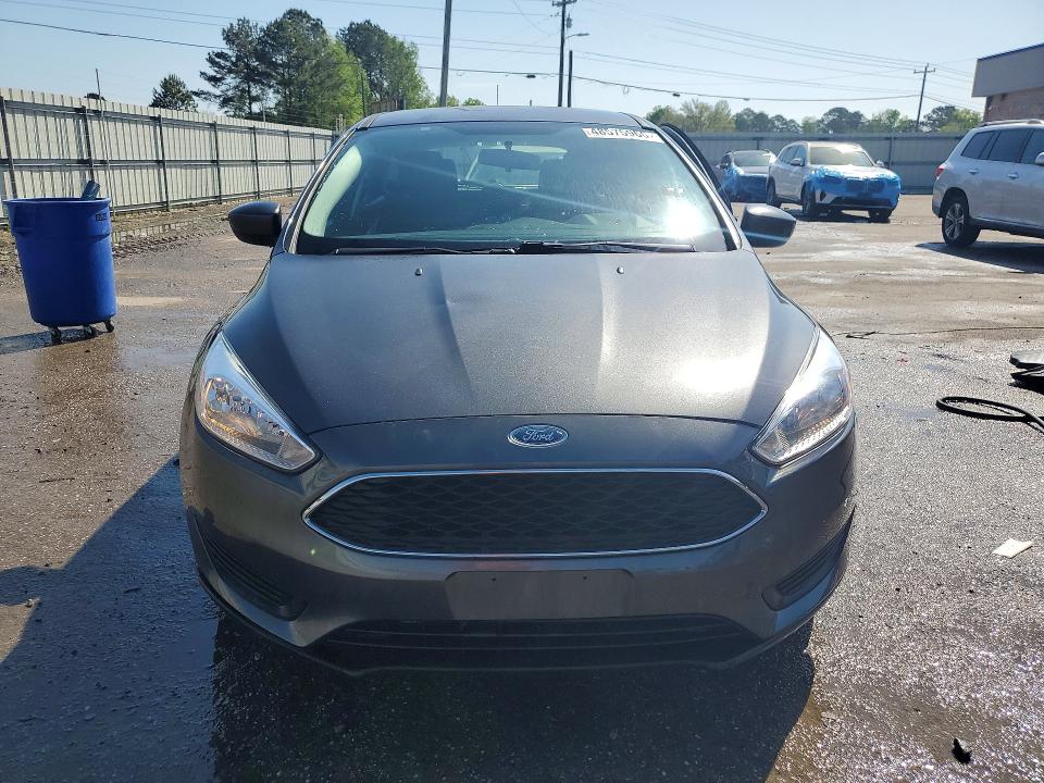 Продажа на аукционе авто 2018 Ford Focus, vin: 1FADP3K21JL267036, номер лота: 48575966