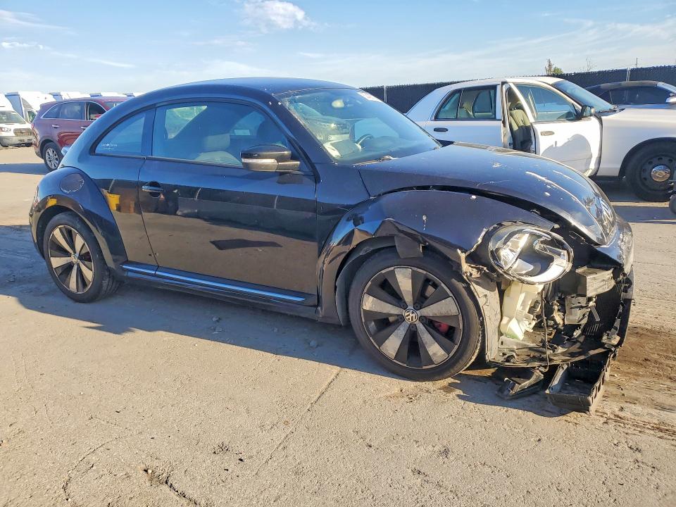 2013 Volkswagen Beetle მანქანა იყიდება აუქციონზე, vin: 3VW467AT2DM601606, აუქციონის ნომერი: 50458736