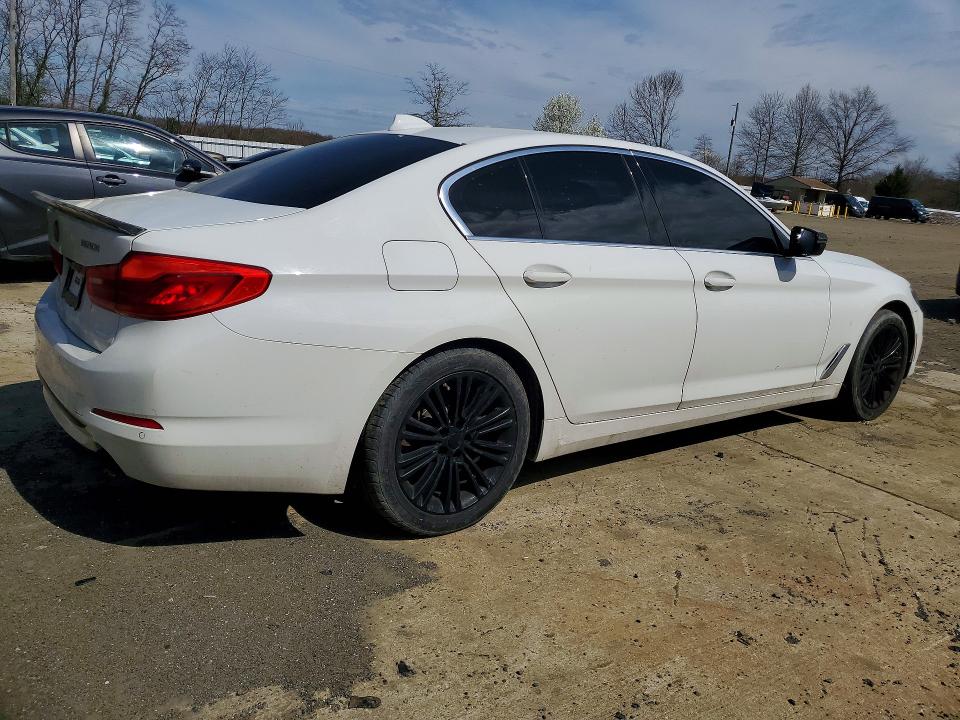 48228146 :رقم المزاد ، WBAJA7C50KWW17526 vin ، 2019 Bmw 530 مزاد بيع