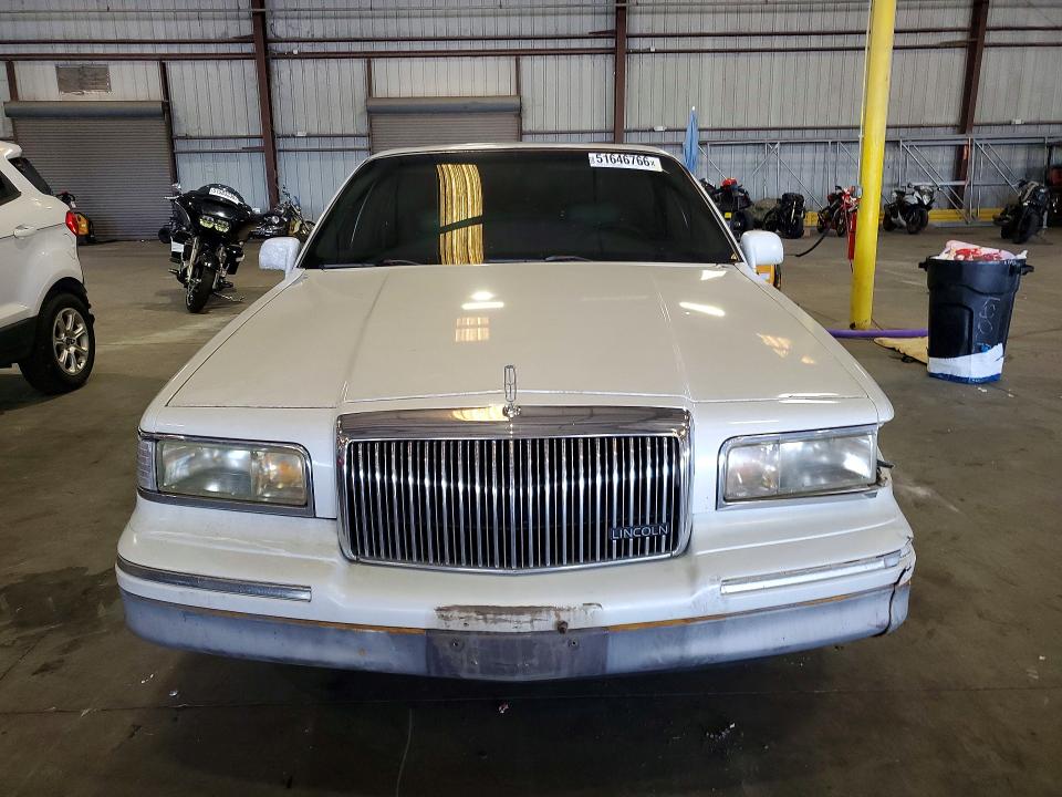 51646766 :رقم المزاد ، 1LNLM82W8VY655447 vin ، 1997 Lincoln Town Car مزاد بيع