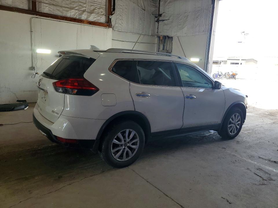 Продажа на аукционе авто 2017 Nissan Rogue, vin: JN8AT2MV6HW008629, номер лота: 50070106
