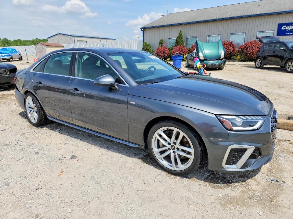 51179456 :رقم المزاد ، WAUEAAF4XPN004313 vin ، 2023 Audi A4 مزاد بيع