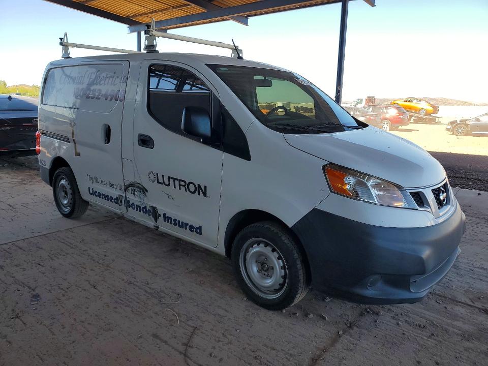 49945806 :رقم المزاد ، 3N6CM0KN0JK696666 vin ، 2018 Nissan Nv200 مزاد بيع