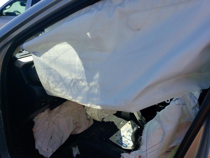 49178376 :رقم المزاد ، 2T3ZFREV5JW491385 vin ، 2018 Toyota Rav4 مزاد بيع