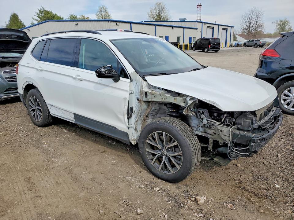 2019 Volkswagen Tiguan მანქანა იყიდება აუქციონზე, vin: 3VV2B7AXXKM136306, აუქციონის ნომერი: 49784216