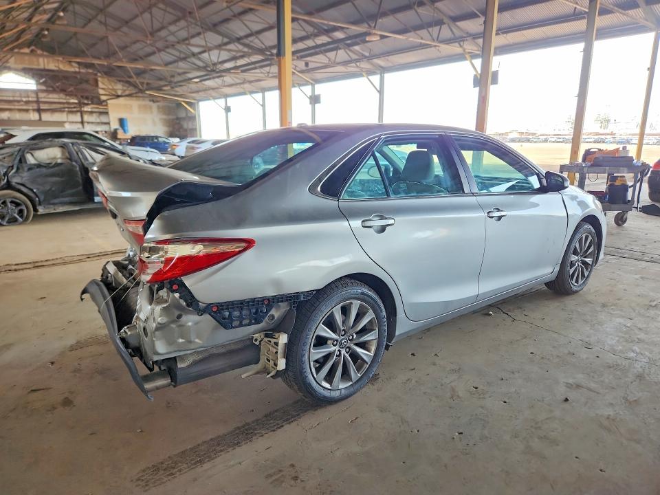 2016 Toyota Camry მანქანა იყიდება აუქციონზე, vin: 4T4BF1FKXGR559324, აუქციონის ნომერი: 49024356