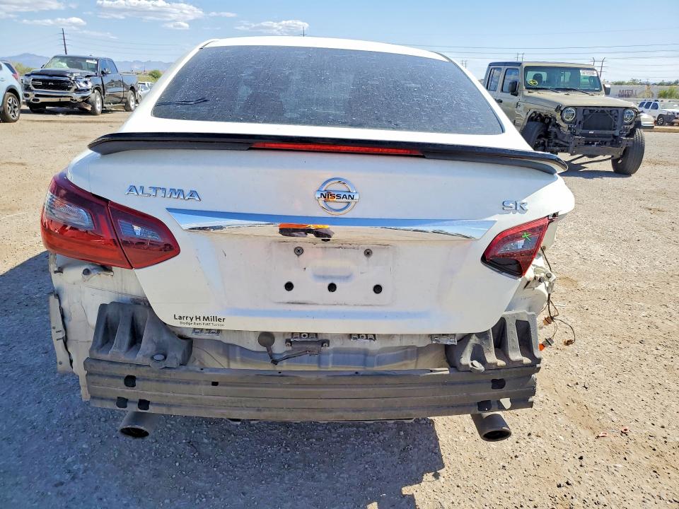 Продаж на аукціоні авто 2017 Nissan Altima, vin: 1N4AL3AP0HC282312, номер лоту: 50305666