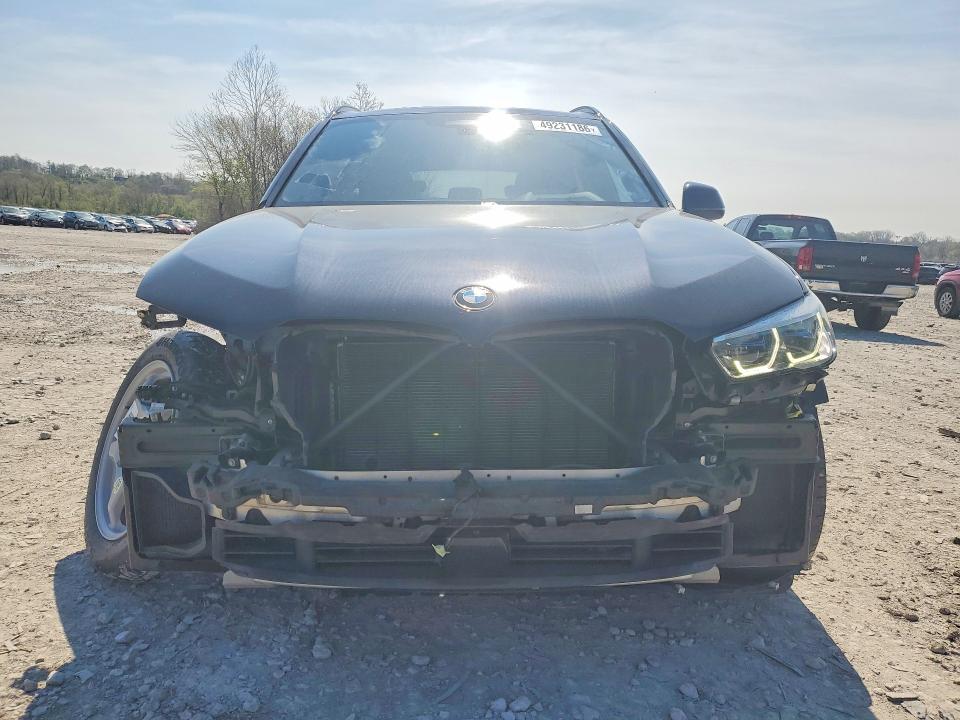 49231186 :رقم المزاد ، 5UXJU4C02M9H11195 vin ، 2021 Bmw X5 مزاد بيع