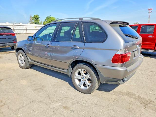 Продажа на аукционе авто 2005 Bmw X5, vin: 5UXFA13565LY04229, номер лота: 49134336