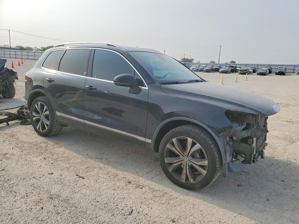 Aukcja sprzedaży 2017 Volkswagen Touareg, vin: WVGRF7BP9HD001978, numer aukcji: 51816396