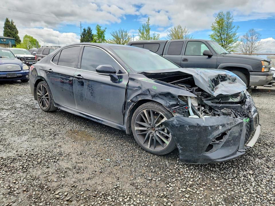 Aukcja sprzedaży 2018 Toyota Camry, vin: 4T1B61HKXJU117089, numer aukcji: 50583026