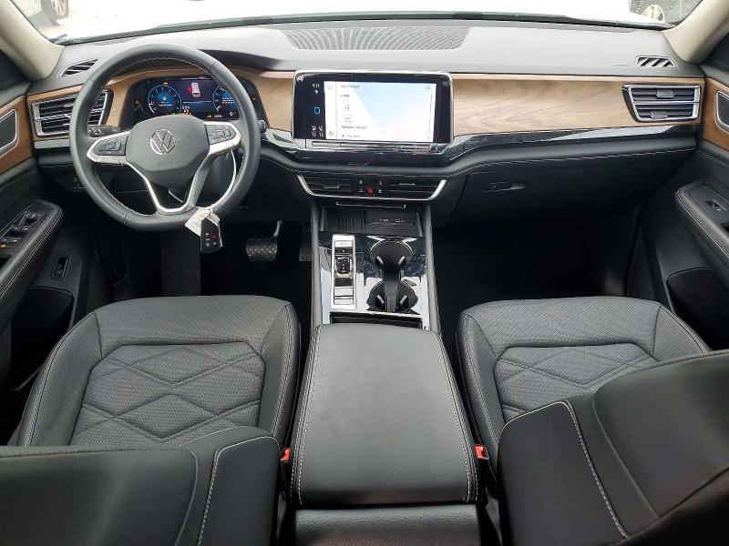 49735696 :رقم المزاد ، 1V2WR2CA1SC567902 vin ، 2025 Volkswagen Atlas مزاد بيع