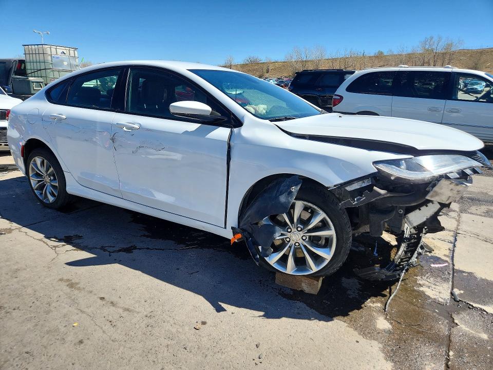Продажа на аукционе авто 2015 Chrysler 200, vin: 1C3CCCBG8FN615041, номер лота: 48332716