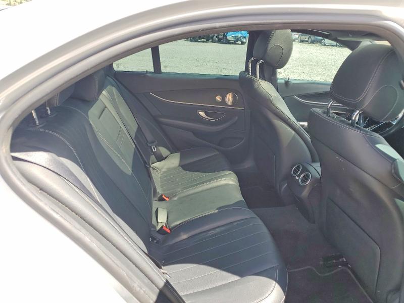 49500136 :رقم المزاد ، W1KZF8EB5NB020387 vin ، 2022 Mercedes-benz E مزاد بيع