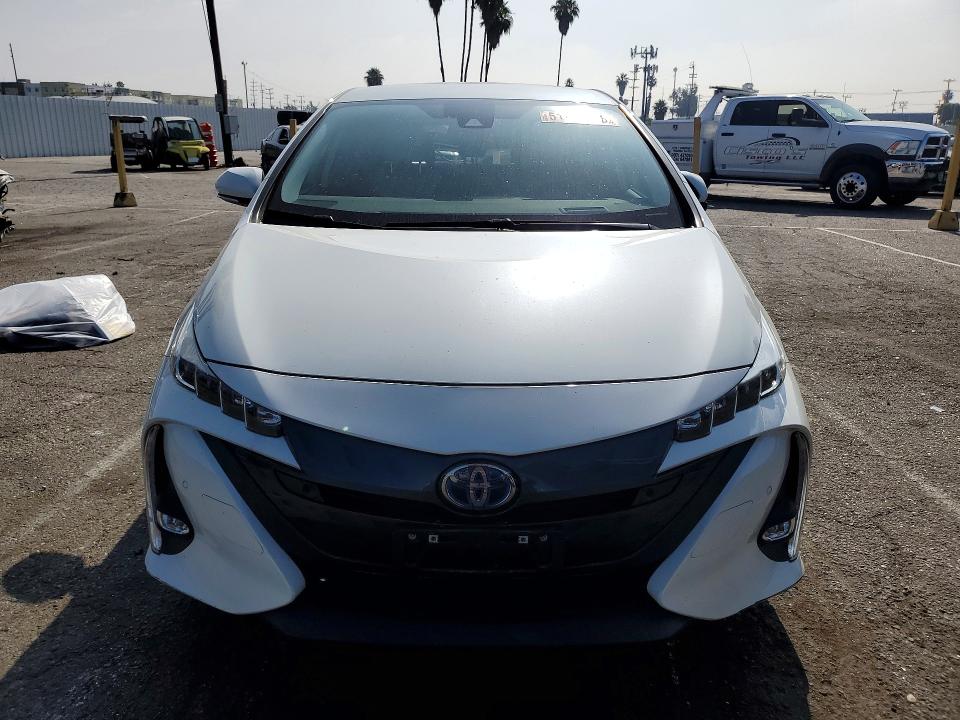 Продаж на аукціоні авто 2020 Toyota Prius Prime, vin: JTDKARFP9L3149072, номер лоту: 51831336