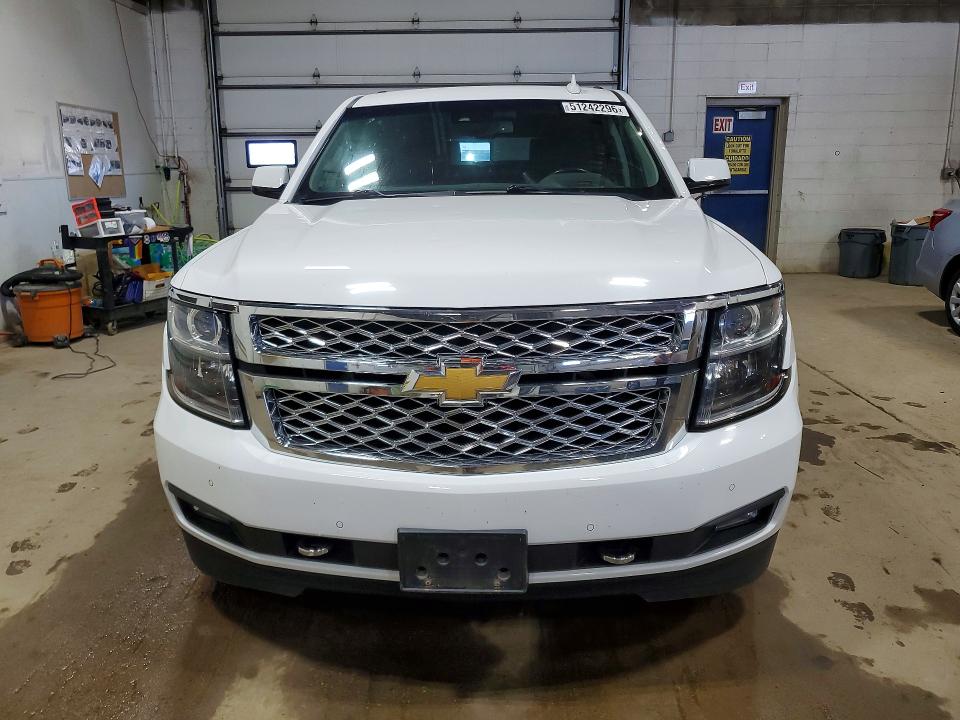 Продажа на аукционе авто 2016 Chevrolet Suburban, vin: 1GNSKHKC7GR456597, номер лота: 51242296