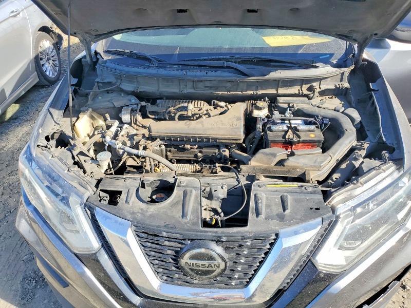 48939676 :رقم المزاد ، 5N1AT2MT2JC823374 vin ، 2018 Nissan Rogue مزاد بيع