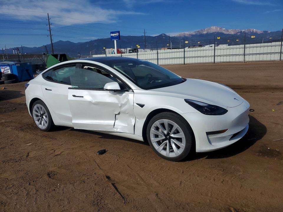2022 Tesla Model 3 მანქანა იყიდება აუქციონზე, vin: 5YJ3E1EB5NF264354, აუქციონის ნომერი: 50504956