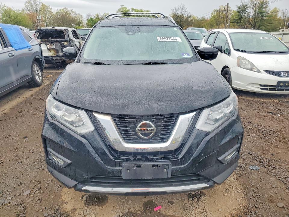 50577046 :رقم المزاد ، 5N1AT2MV7KC828461 vin ، 2019 Nissan Rogue مزاد بيع