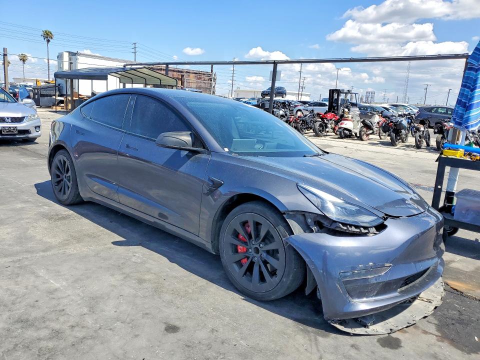 2022 Tesla Model 3 მანქანა იყიდება აუქციონზე, vin: 5YJ3E1EAXNF188363, აუქციონის ნომერი: 48325526