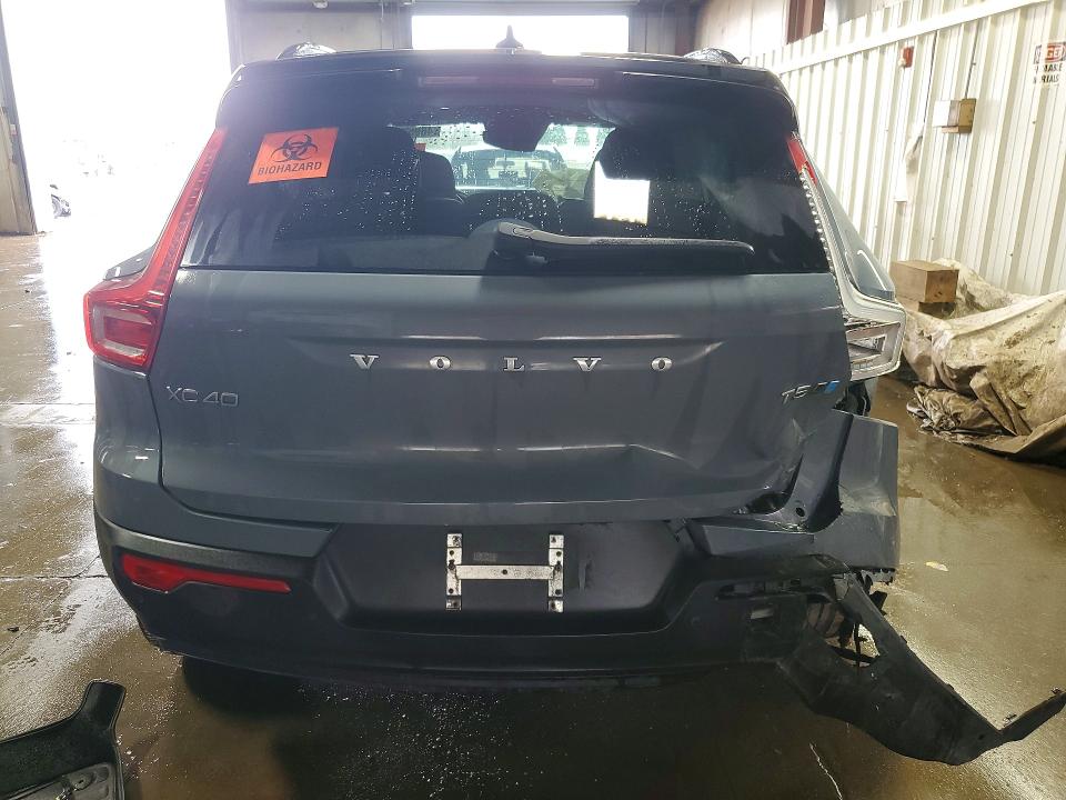Продаж на аукціоні авто 2022 Volvo Xc40, vin: YV4162UM8N2724796, номер лоту: 48957046