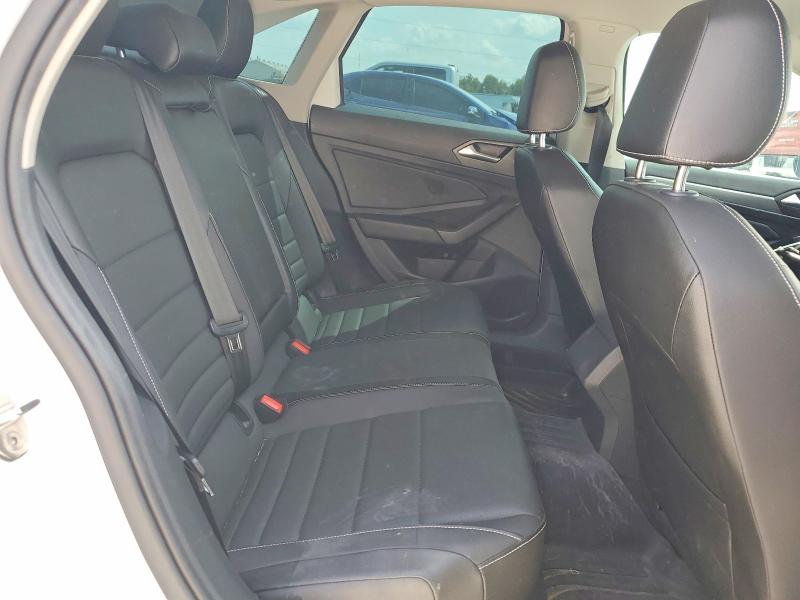 48454086 :رقم المزاد ، 3VWEM7BU3NM010428 vin ، 2022 Volkswagen Jetta مزاد بيع
