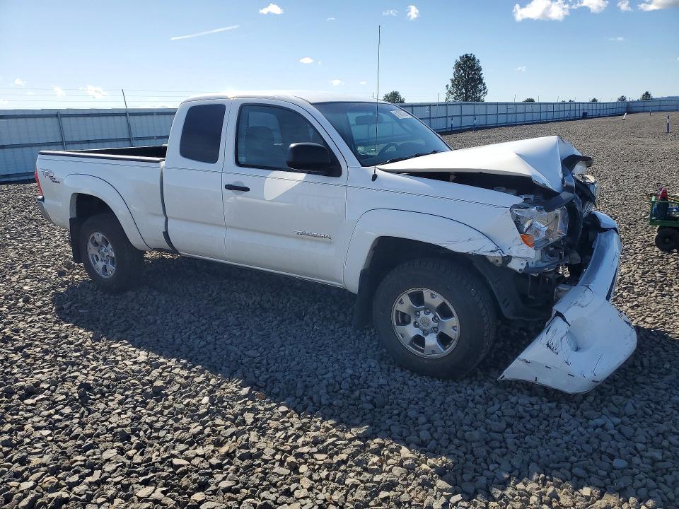 51198706 :رقم المزاد ، 5TETU62N78Z577245 vin ، 2008 Toyota Tacoma مزاد بيع