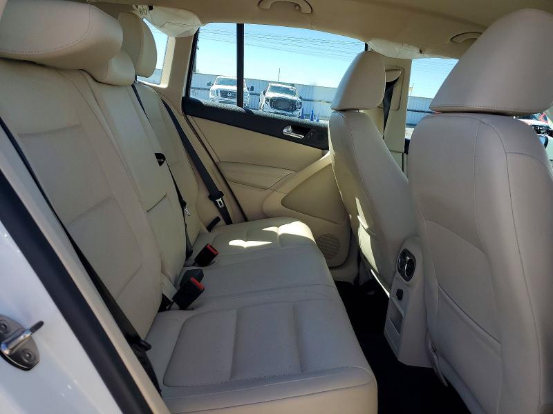 48177166 :رقم المزاد ، WVGBV7AX5HK022845 vin ، 2017 Volkswagen Tiguan مزاد بيع
