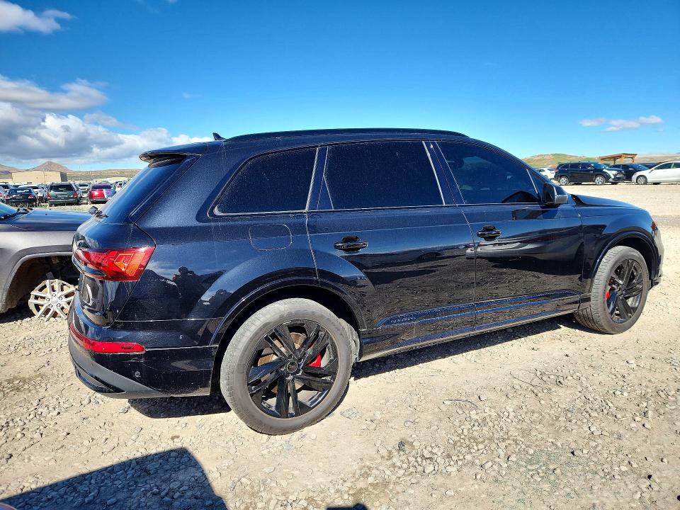 Продажа на аукционе авто 2021 Audi Q7, vin: WA1AXAF7XMD023076, номер лота: 49731716