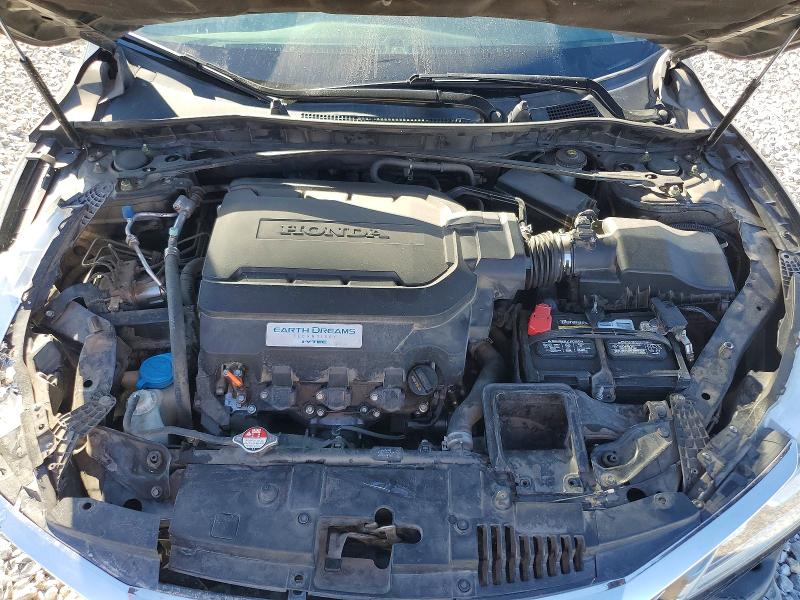 49028466 :رقم المزاد ، 1HGCR3F86GA021071 vin ، 2016 Honda Accord مزاد بيع
