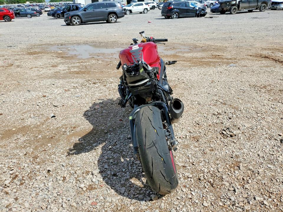 2025 Suzuki Gsx-r1000 მანქანა იყიდება აუქციონზე, vin: JS1DM11H8S7100027, აუქციონის ნომერი: 49292246