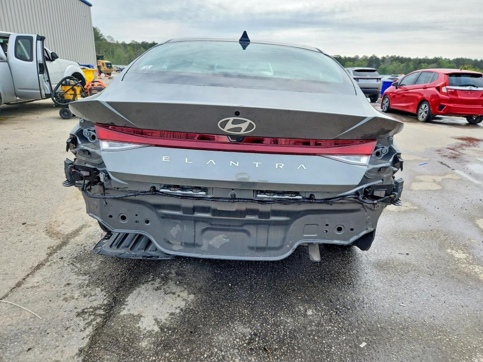 Auction sale of the 2025 Hyundai Elantra, vin: KMHLL4DG3SU881951, lot number: 48061176