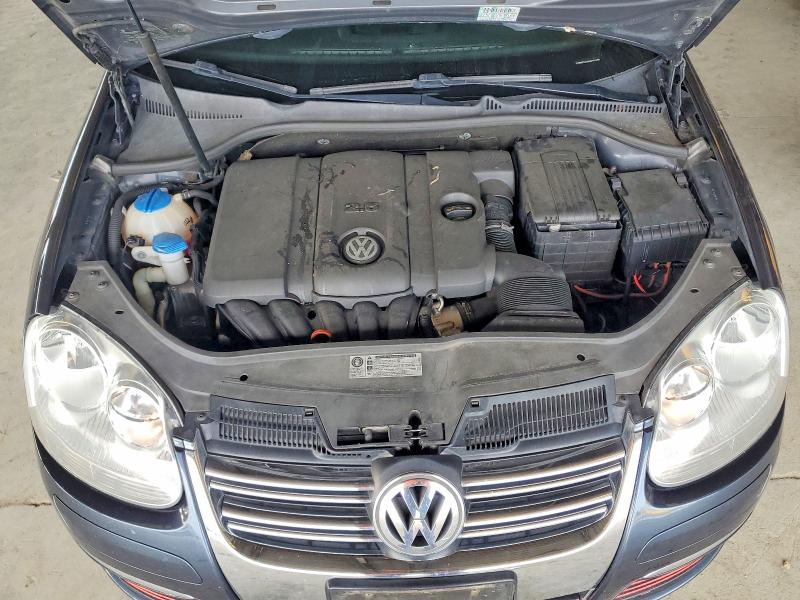 Продажа на аукционе авто 2010 Volkswagen Jetta, vin: 3VWAZ7AJ9AM101656, номер лота: 51168296