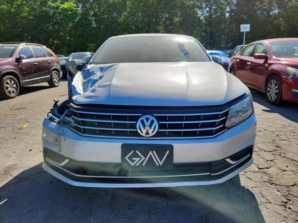 Продаж на аукціоні авто 2018 Volkswagen Passat, vin: 1VWBA7A34JC018084, номер лоту: 50290376