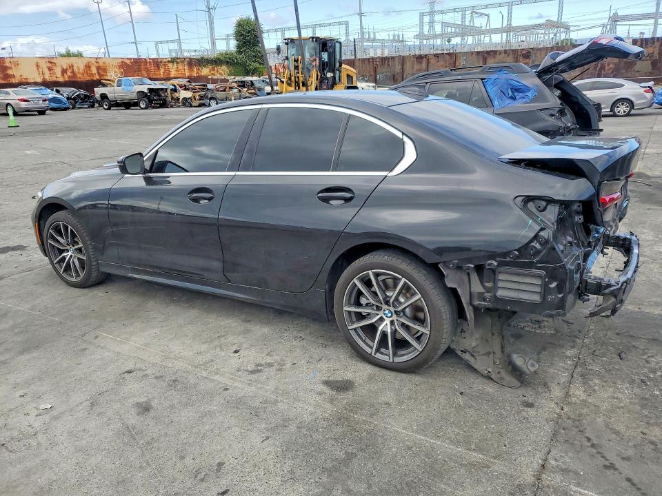 49519016 :رقم المزاد ، 3MW5R1J04L8B33996 vin ، 2020 Bmw 330i مزاد بيع