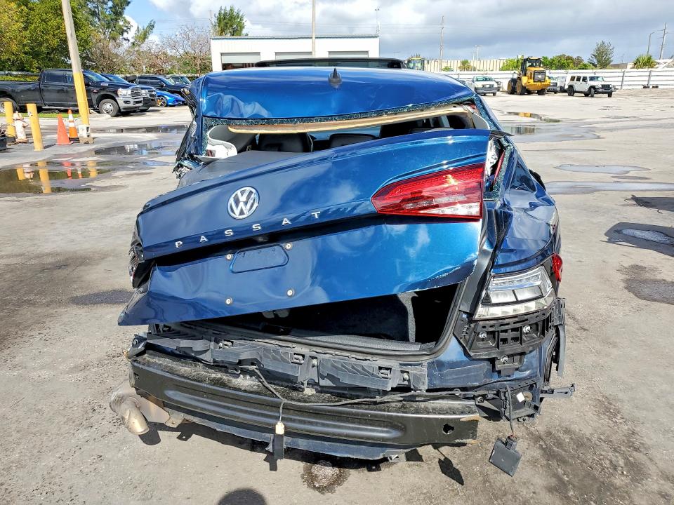 2022 Volkswagen Passat მანქანა იყიდება აუქციონზე, vin: 1VWSA7A37NC008543, აუქციონის ნომერი: 49246846