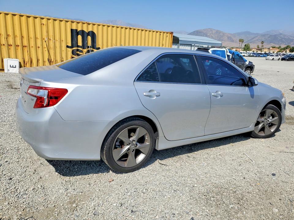 Aukcja sprzedaży 2014 Toyota Camry, vin: 4T1BF1FK7EU832422, numer aukcji: 49275786