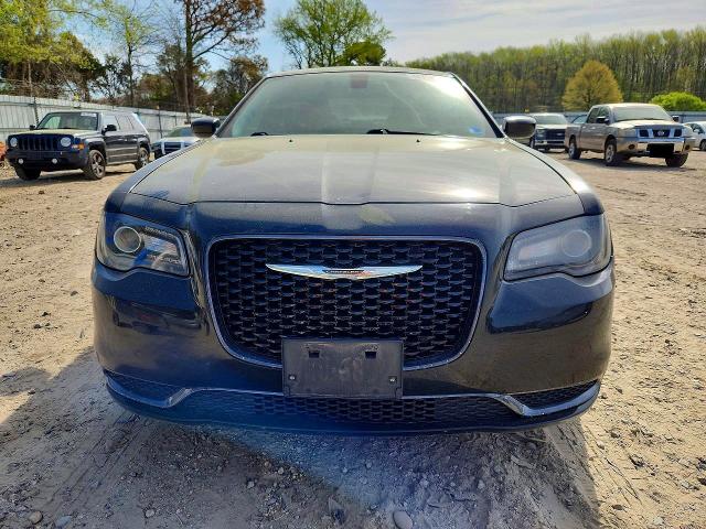 Продажа на аукционе авто 2018 Chrysler 300, vin: 2C3CCAAG1JH320242, номер лота: 48318976