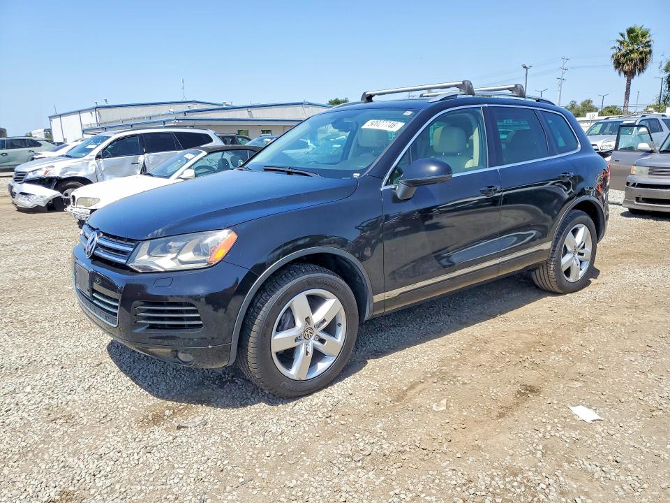 2013 Volkswagen Touareg მანქანა იყიდება აუქციონზე, vin: WVGEP9BP6DD000496, აუქციონის ნომერი: 50027746